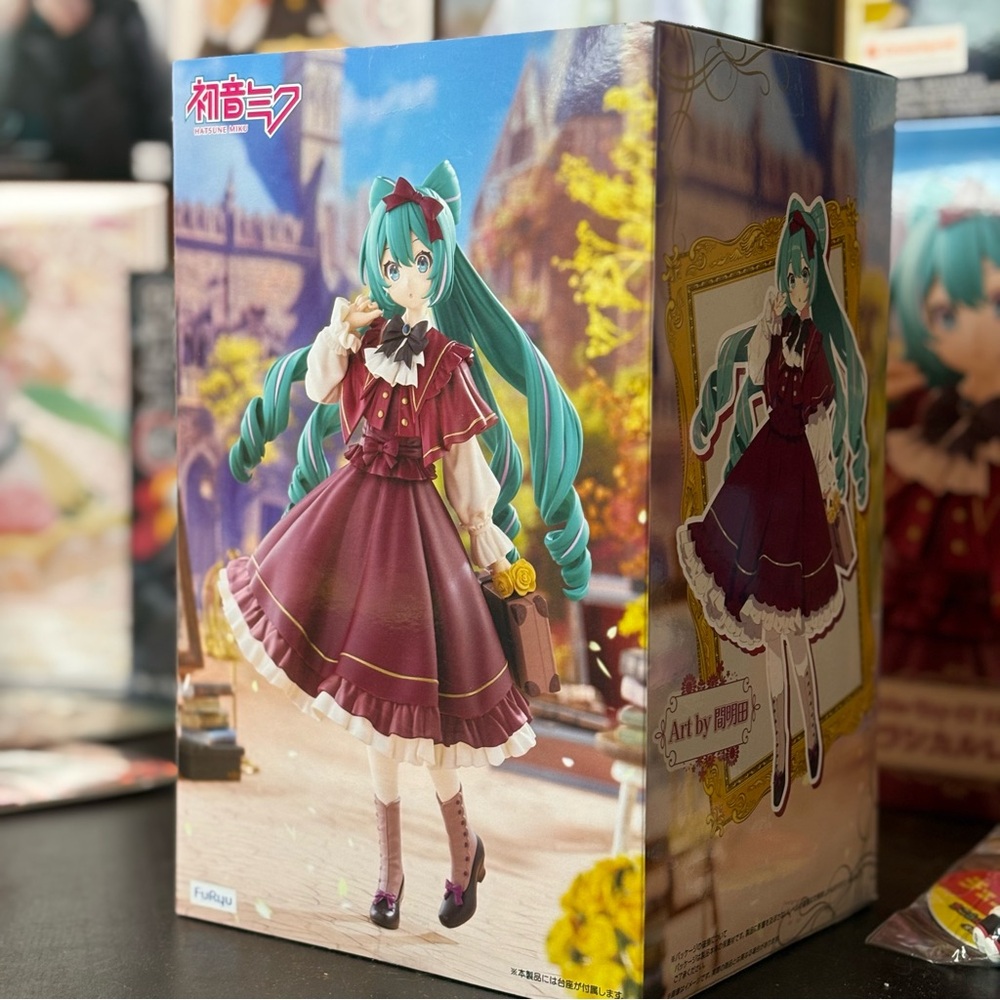 NIB Furyu Vocaloid Trio-Try-It Hastune Miku Classical Retro Ver. Waifu Figure - Picture 4 of 6